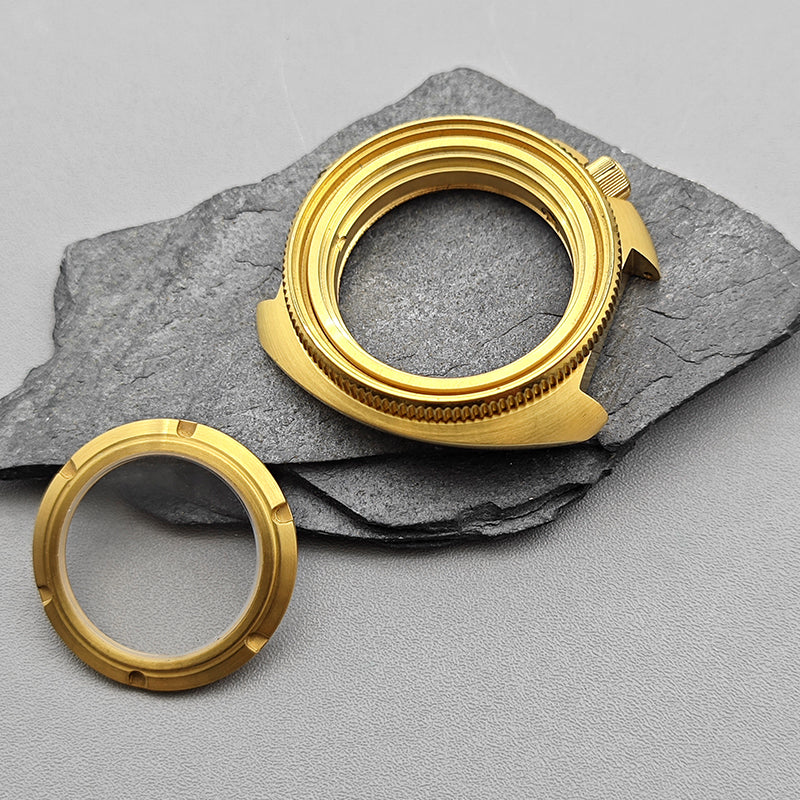 Gold Turtle Watch Dive Case Set