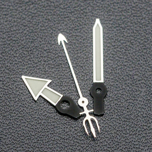 H1049 Silver Fork Hands with Luminous