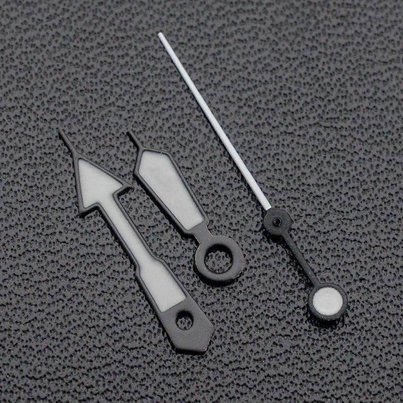 H1002 Pilot Black Hands with Luminous