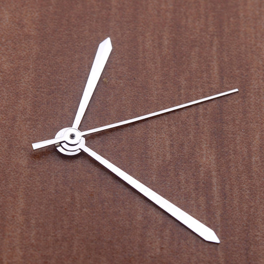 H1009 Pitched Dauphine Silver Hands